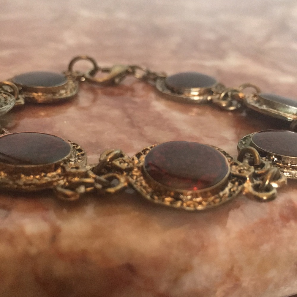 Ruby Red Bracelet - Picture 4 of 15
